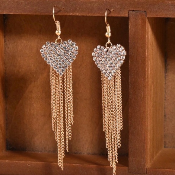 Long Drop Dangle Crystal Heart Earrings - Picture 2 of 4